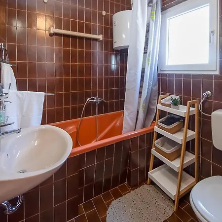 Zen Apartament Grebaštica
